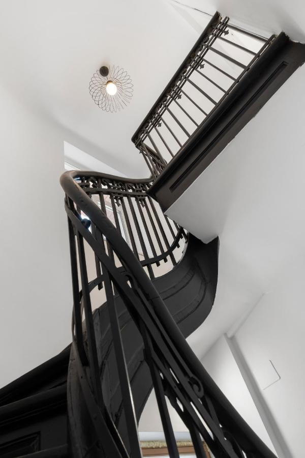 Vd Boutique Apartments No 1 Bucureşti Ngoại thất bức ảnh
