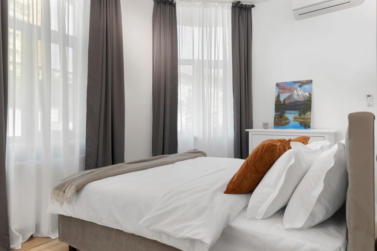 Vd Boutique Apartments No 1 Bucureşti Ngoại thất bức ảnh